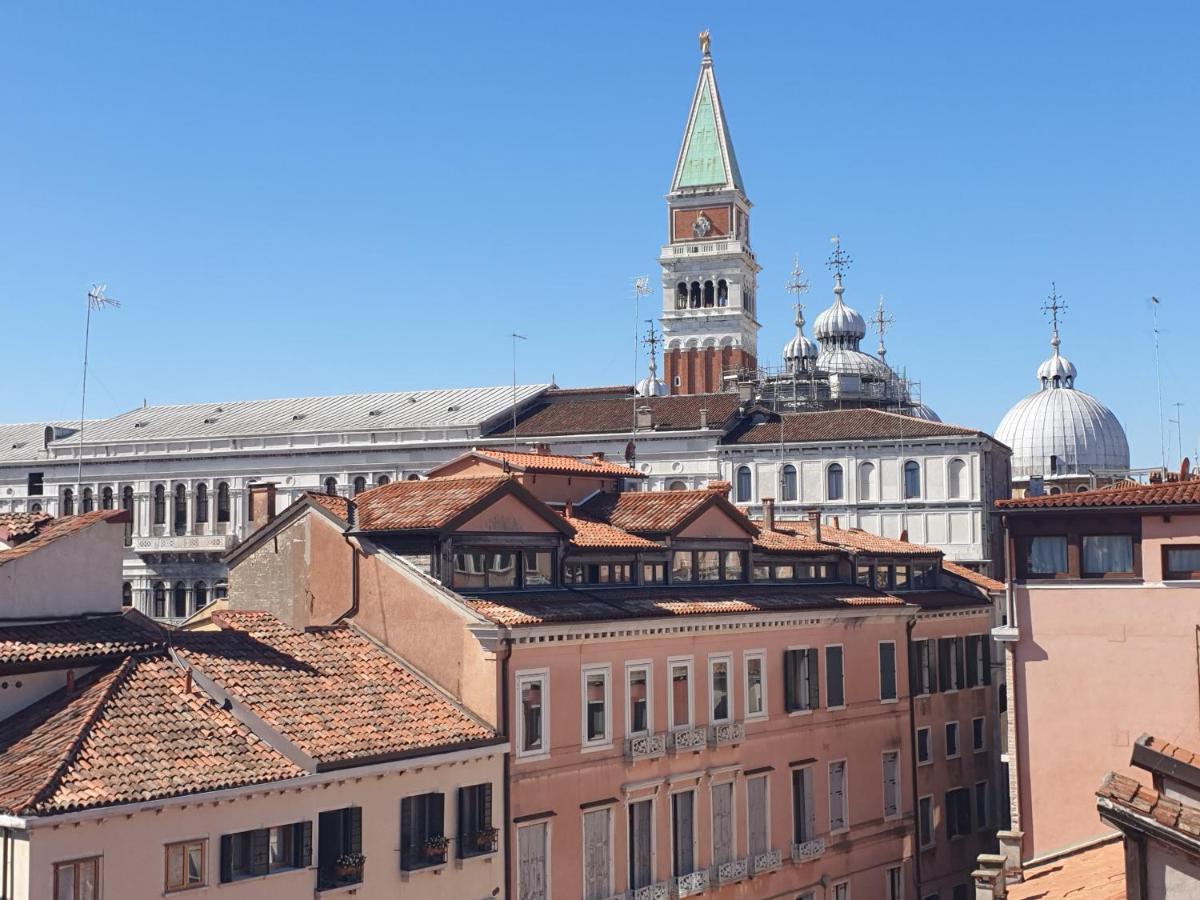 Appartamento Residenza Tiziana Venezia Esterno foto