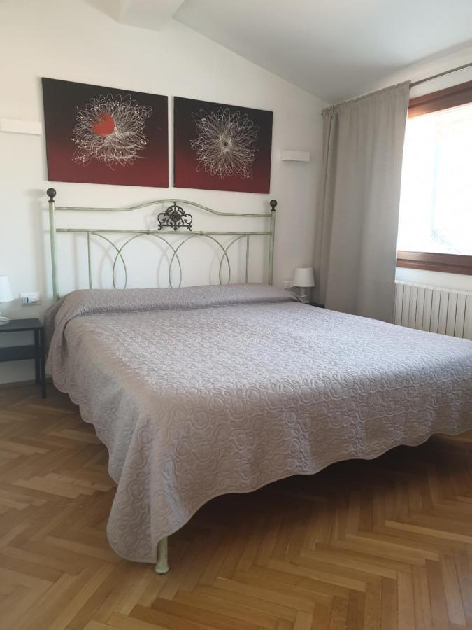 Appartamento Residenza Tiziana Venezia Esterno foto